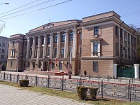 Входная группа Керченский городской суд.  Свердлова,  4